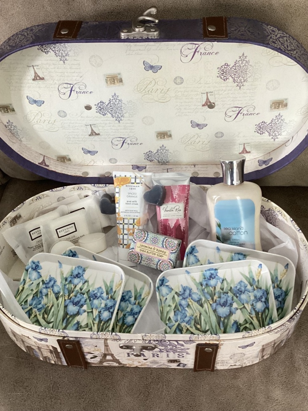 Bath & Body , Beekman lotions, soaps, trays new sealed lot in Paris floral box